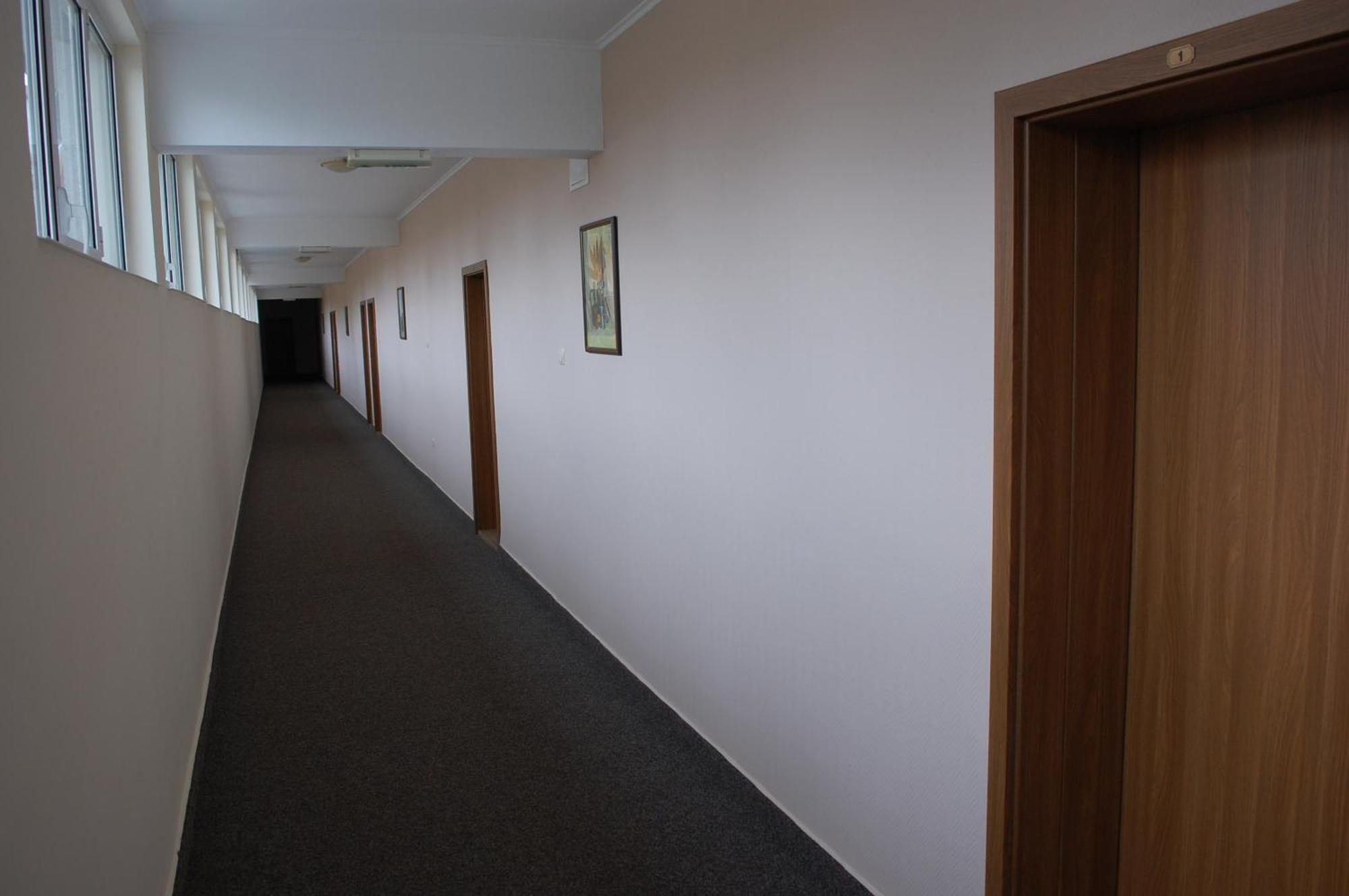Hotel Vitosha Tryavna Bagian luar foto
