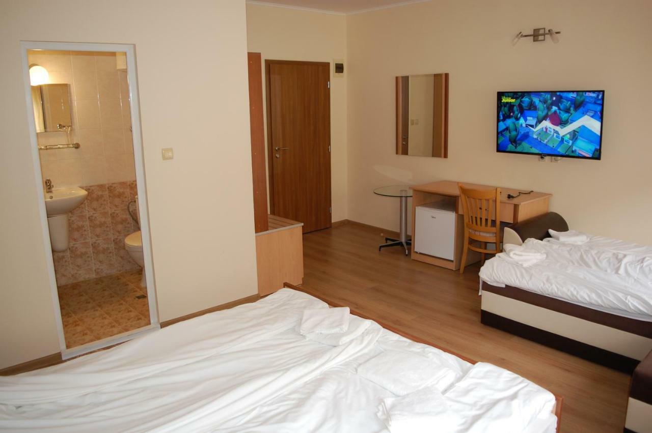 Hotel Vitosha Tryavna Bagian luar foto